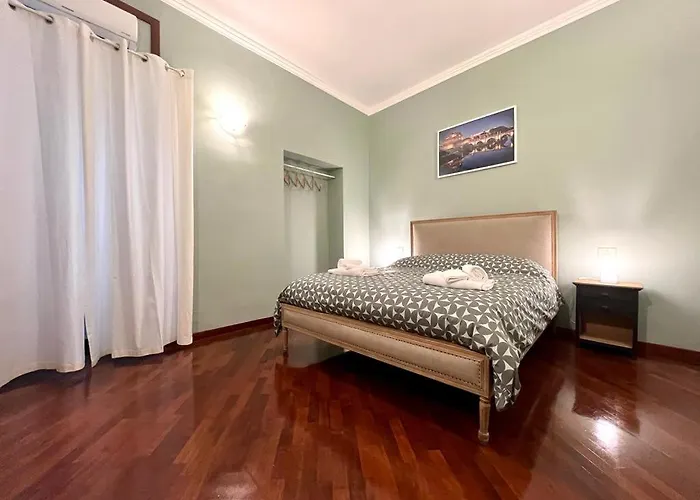 Sistina Apartament *