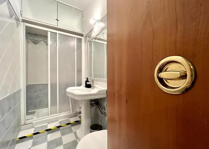 Sistina Apartament *